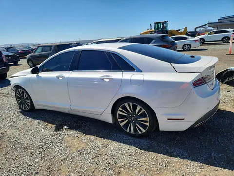 2017 Lincoln MKZ VIN 3LN6L5MU3HR630470 фото 2