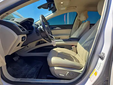 3LN6L5C99HR651028 — 2017 Lincoln MKZ, фото 7 с аукциона Copart, Передняя часть
