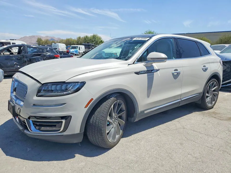2019 Lincoln Nautilus VIN 2LMPJ6L99KBL18676 фото 1