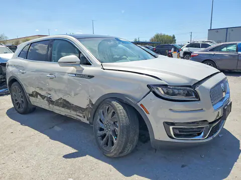 2019 Lincoln Nautilus VIN 2LMPJ6L99KBL18676 фото 4