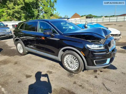 2019 Lincoln Nautilus VIN 2LMPJ8J92KBL40615 фото 4