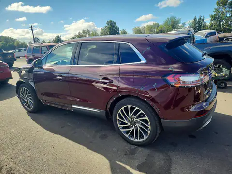2LMPJ8L93KBL32746 — 2019 Lincoln Nautilus, фото 2 с аукциона Copart 14.10.2026, Передняя часть