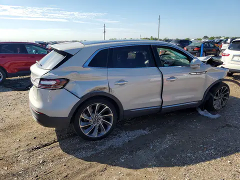 2019 Lincoln Nautilus Reserve VIN 2LMPJ8LP3KBL14018 фото 3