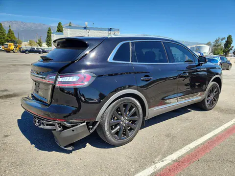 2023 Lincoln Nautilus VIN 2LMPJ8KP6PBL10585 фото 3