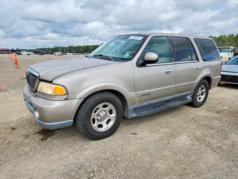 5LMEU27A3YLJ24304 — 2000 Lincoln Navigator, Боковая часть (Side), фото до ремонта