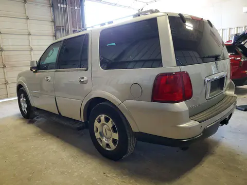 2006 LINCOLN NAVIGATOR VIN 5LMFU28546LJ22399 фото 2