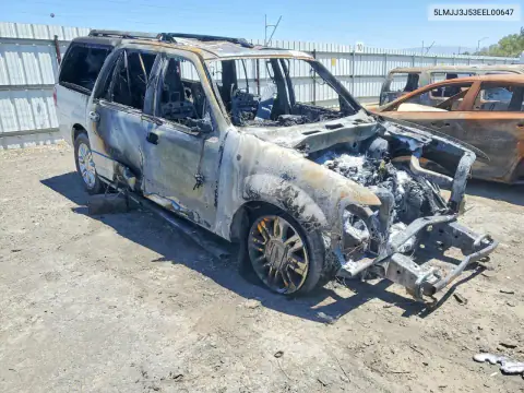 5LMJJ3J53EEL00647 — 2014 Lincoln Navigator, фото 4 с аукциона Copart, Пожар
