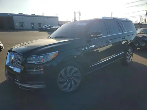 5LMJJ3LT5NEL15839 — 2022 Lincoln Navigator, Повреждения снизу (Undercarriage), фото до ремонта