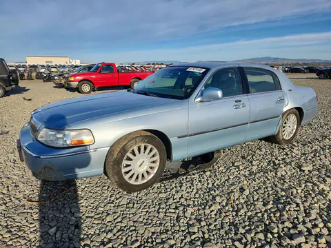 2005 LINCOLN TOWN CAR VIN 1LNHM82W05Y657666 фото 1