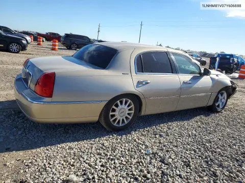 2007 Lincoln Town Car Signature VIN 1LNHM81V07Y606888 фото 3