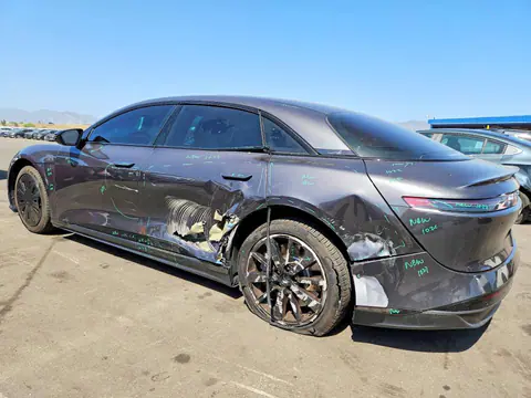2025 Lucid Motors air VIN 50EA1PGA2SA011132 фото 2