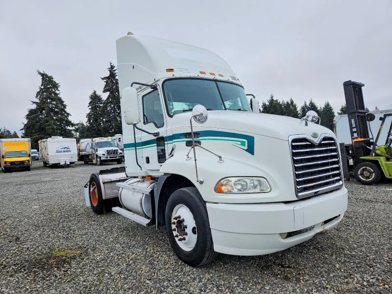 2007 MACK 600 VIN 1M1AK01YX7N005447 фото 1