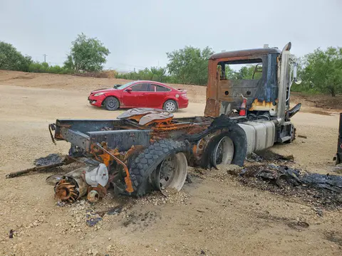 2021 MACK GRANITE VIN 1M1GR4GY7MM020011 фото 3