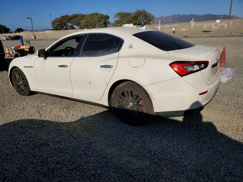 2015 Maserati Ghibli VIN ZAM57XSA7F1151898 фото 2
