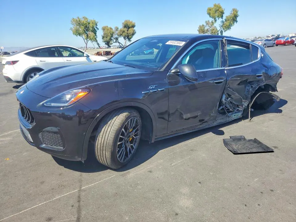 2024 Maserati Grecale VIN ZN6PMDAA7R7458686 фото 1
