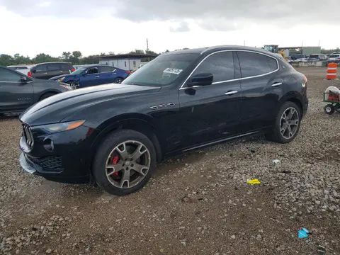 ZN661YUL4HX233102 — 2017 Maserati Levante, Мелкие вмятины и царапины (Minor Dent/Scratches), фото до ремонта