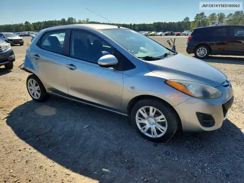 JM1DE1KY5E0180062 — 2014 Mazda 2, фото 4 с аукциона Copart, Задняя часть