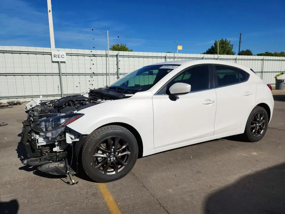 3MZBM1L79FM163485 Mazda 3 2015 — повреждение Передняя часть, фото до ремонта