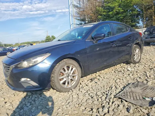 JM1BM1U74G1308755 — 2016 Mazda 3, Задняя часть (Rear End), фото до ремонта