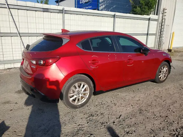 JM1BM1M72G1342581 — 2016 Mazda 3, фото 3 с аукциона Copart, Передняя часть