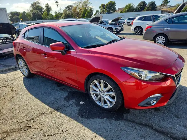 JM1BM1N33G1343721 — 2016 Mazda 3, фото 4 с аукциона Copart, Задняя часть