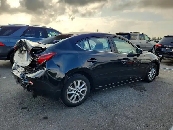 JM1BM1U72G1320449 — 2016 Mazda 3, фото 3 с аукциона Copart, Задняя часть