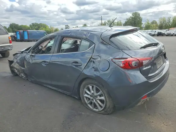 JM1BM1K71G1319411 — 2016 Mazda 3, фото 2 с аукциона Copart, Опрокидывание