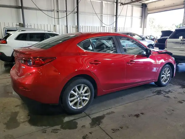 JM1BM1V79G1312119 — 2016 Mazda 3, фото 3 с аукциона Copart, Передняя часть