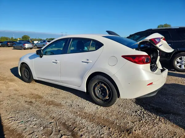 3MZBN1U7XHM136410 — 2017 Mazda 3, фото 2 с аукциона Copart, Задняя часть