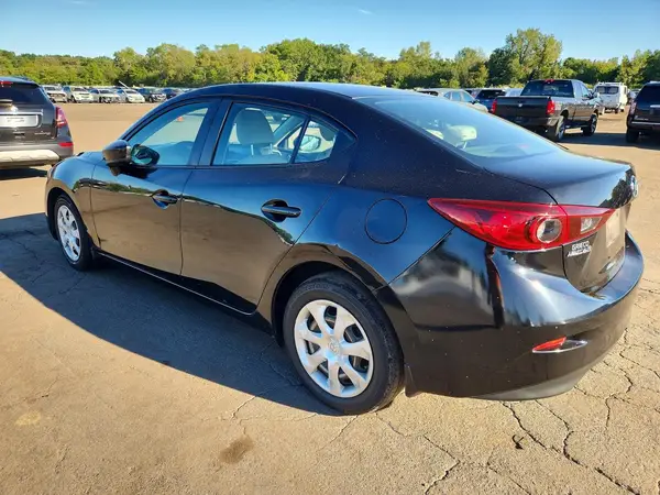 3MZBN1U73HM109744 — 2017 Mazda 3, фото 2 с аукциона Copart 06.10.2026, Подтопление