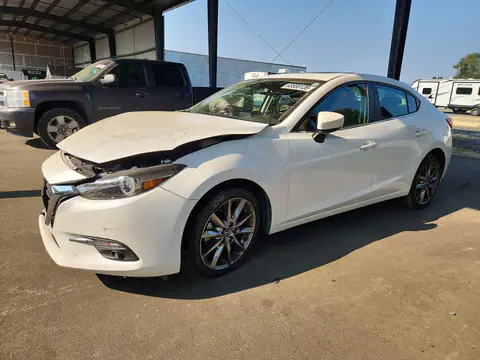 3MZBN1W33JM162959 — 2018 Mazda 3, Передняя часть (Front End), фото до ремонта
