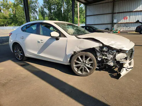 3MZBN1W33JM162959 — 2018 Mazda 3, фото 4 с аукциона Copart 14.10.2026, Передняя часть