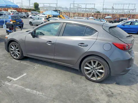 3MZBN1L32JM176484 — 2018 Mazda 3, фото 2 с аукциона Copart 14.10.2026, Мелкие вмятины и царапины