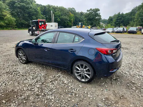 2018 MAZDA 3 VIN 3MZBN1L36JM203685 фото 2