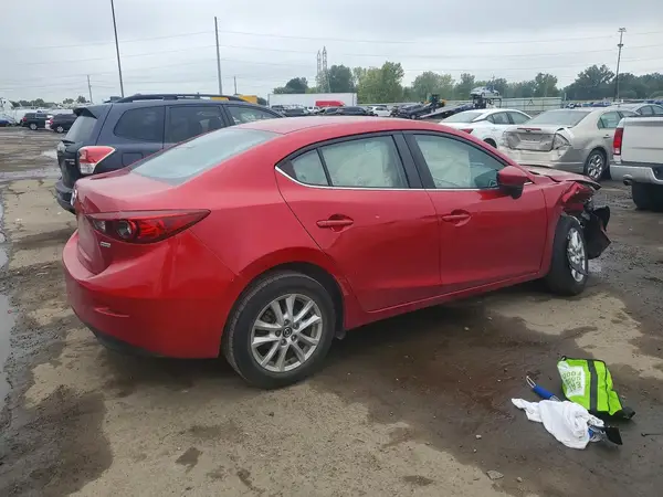 3MZBN1U74JM198973 — 2018 Mazda 3, фото 3 с аукциона Copart, Передняя часть