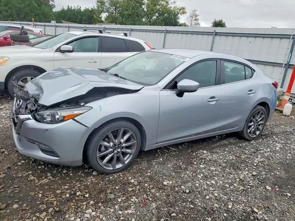 3MZBN1V36JM170331 — 2018 Mazda 3, Передняя часть (Front End), фото до ремонта