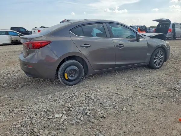 3MZBN1V35JM189324 — 2018 Mazda 3, фото 3 с аукциона Copart 02.10.2026, Передняя часть