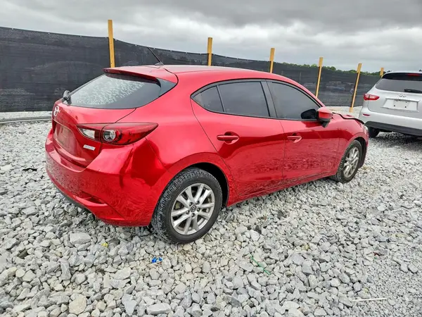 3MZBN1K73JM238091 — 2018 Mazda 3, фото 3 с аукциона Copart, Передняя часть