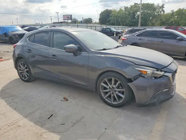 3MZBN1M33JM194927 — 2018 Mazda 3, фото 4 с аукциона Copart, Задняя часть