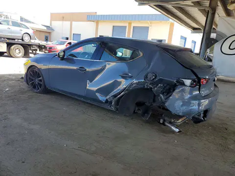 2019 Mazda 3 VIN JM1BPANMXK1132024 фото 2