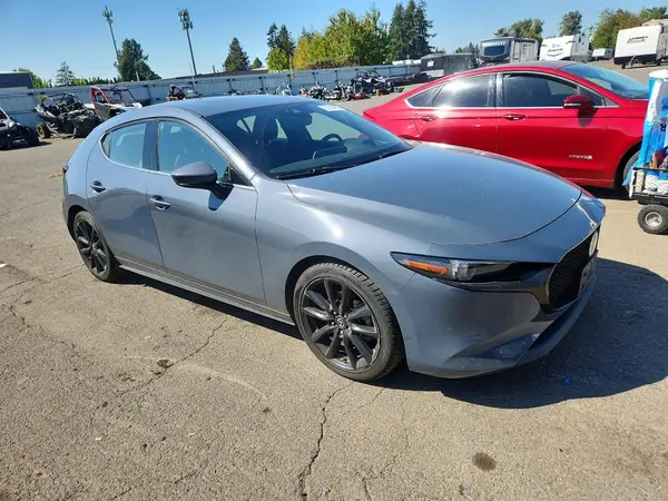 JM1BPBNM8K1117673 — 2019 Mazda 3, фото 4 с аукциона Copart, Задняя часть