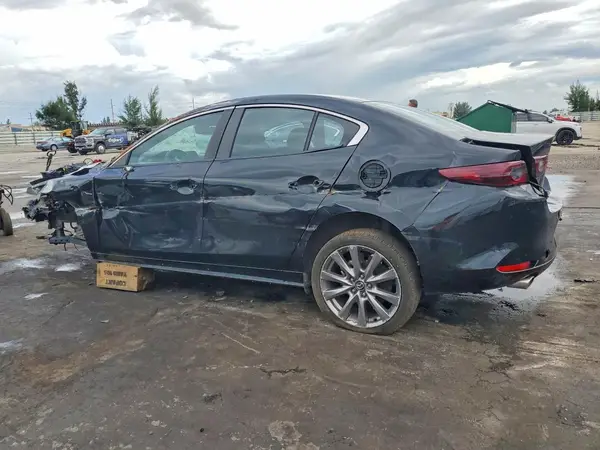 JM1BPACL7K1107320 — 2019 Mazda 3, фото 2 с аукциона Copart 28.09.2026, Опрокидывание