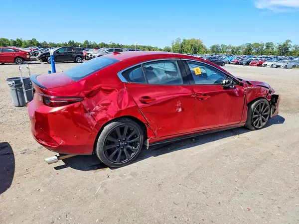 JM1BPBEY3M1309699 — 2021 Mazda 3, фото 3 с аукциона Copart, Передняя часть