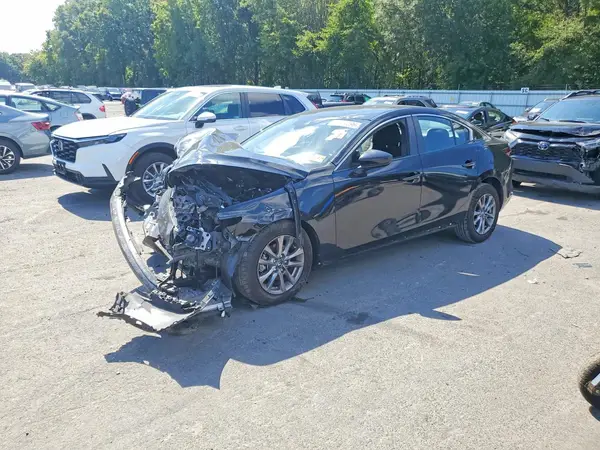 JM1BPAA70M1333594 — 2021 Mazda 3, Передняя часть (Front End), фото до ремонта