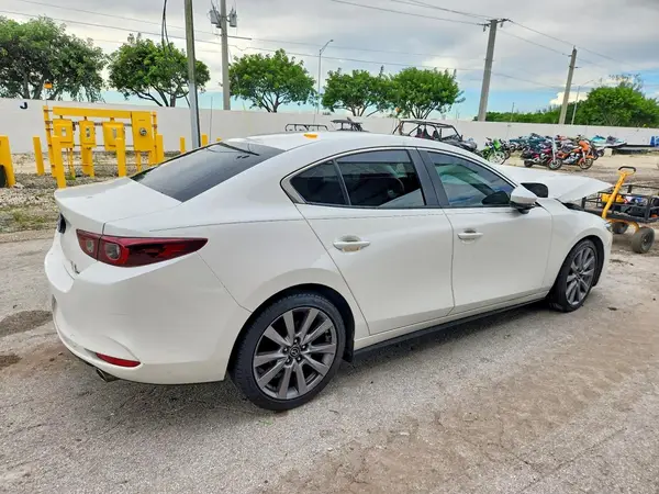 3MZBPABL4NM314186 — 2022 Mazda 3, фото 3 с аукциона Copart 07.10.2026, Передняя часть