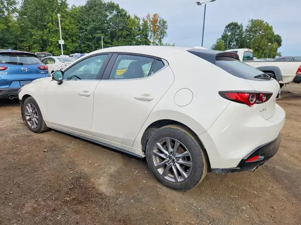 JM1BPAJL2N1509835 — 2022 Mazda 3, фото 2 с аукциона Copart 08.10.2026, Передняя часть