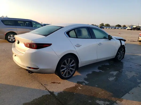 3MZBPABM3PM359258 — 2023 Mazda 3, фото 3 с аукциона Copart, Передняя часть