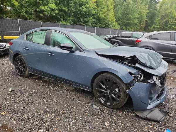 3MZBPBCM5PM382979 — 2023 Mazda 3, фото 4 с аукциона Copart, Передняя часть