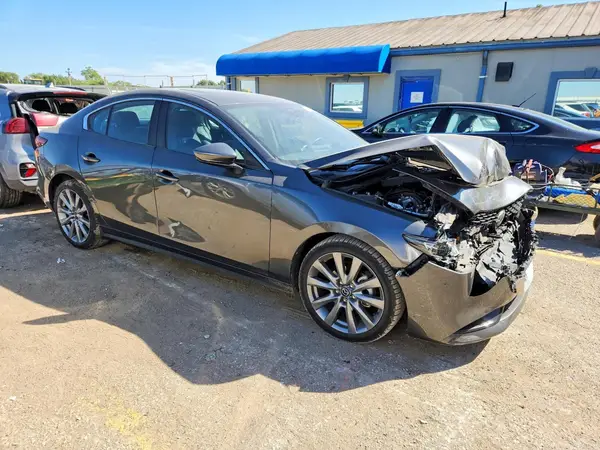 3MZBPACM5PM365075 — 2023 Mazda 3, фото 4 с аукциона Copart, Передняя часть