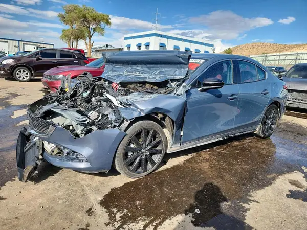 3MZBPBCM9RM413363 — 2024 Mazda 3, Передняя часть (Front End), фото до ремонта